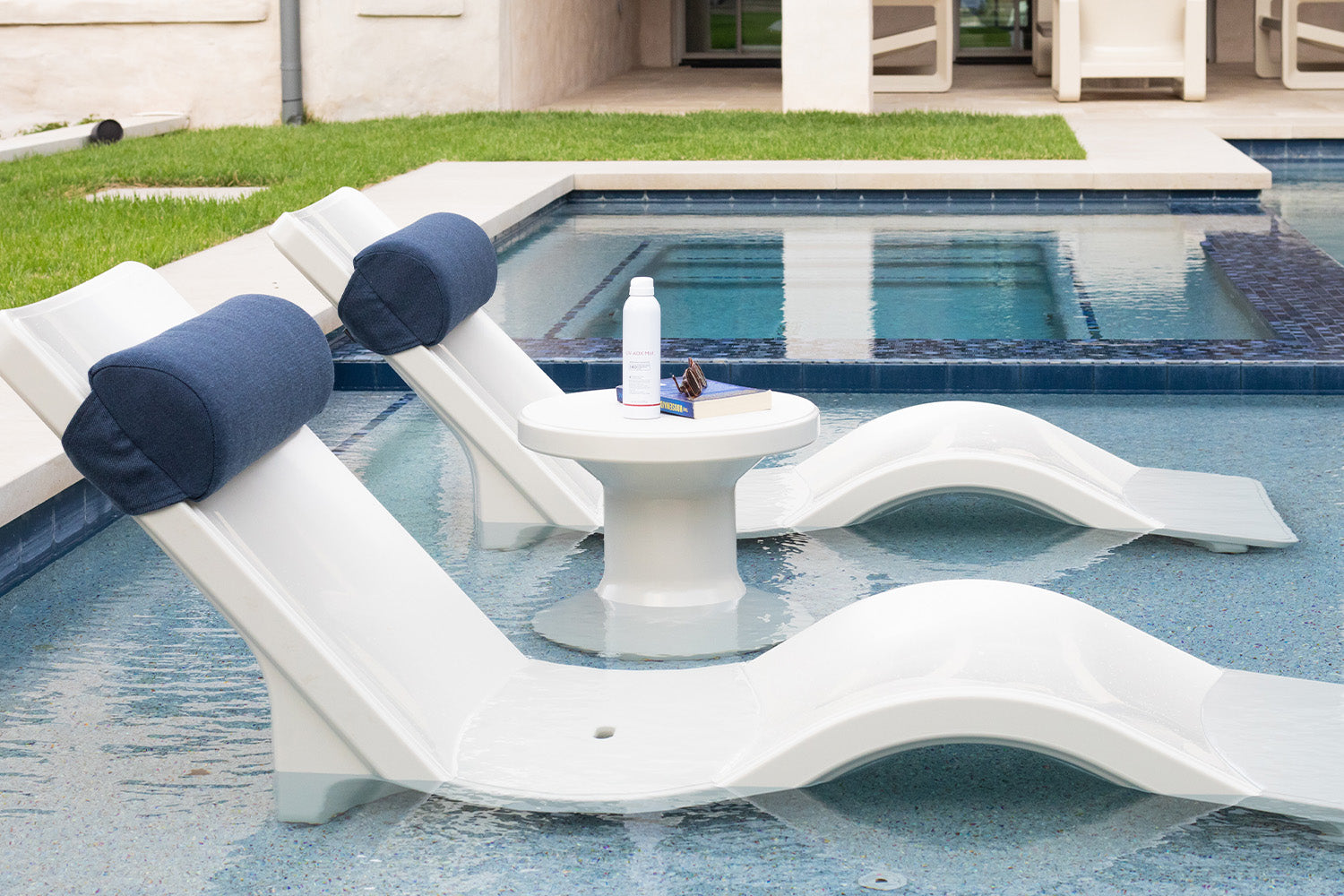 Fluent Side Table - Image 8