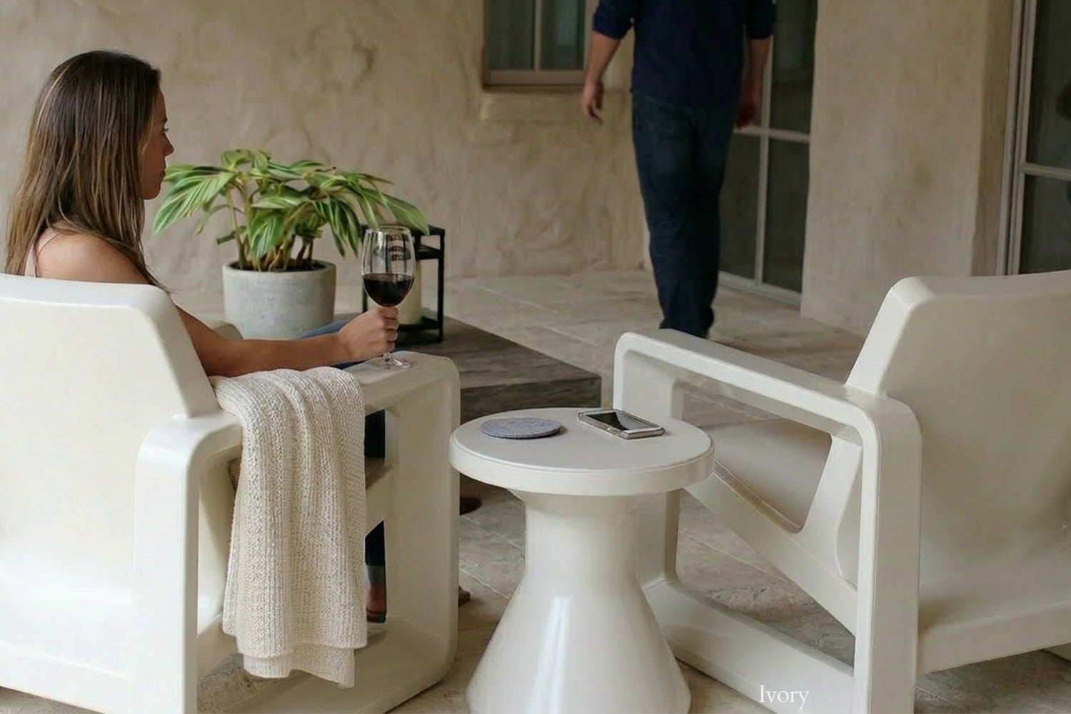 Fluent Side Table - Image 3